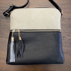 - New crossbody purse